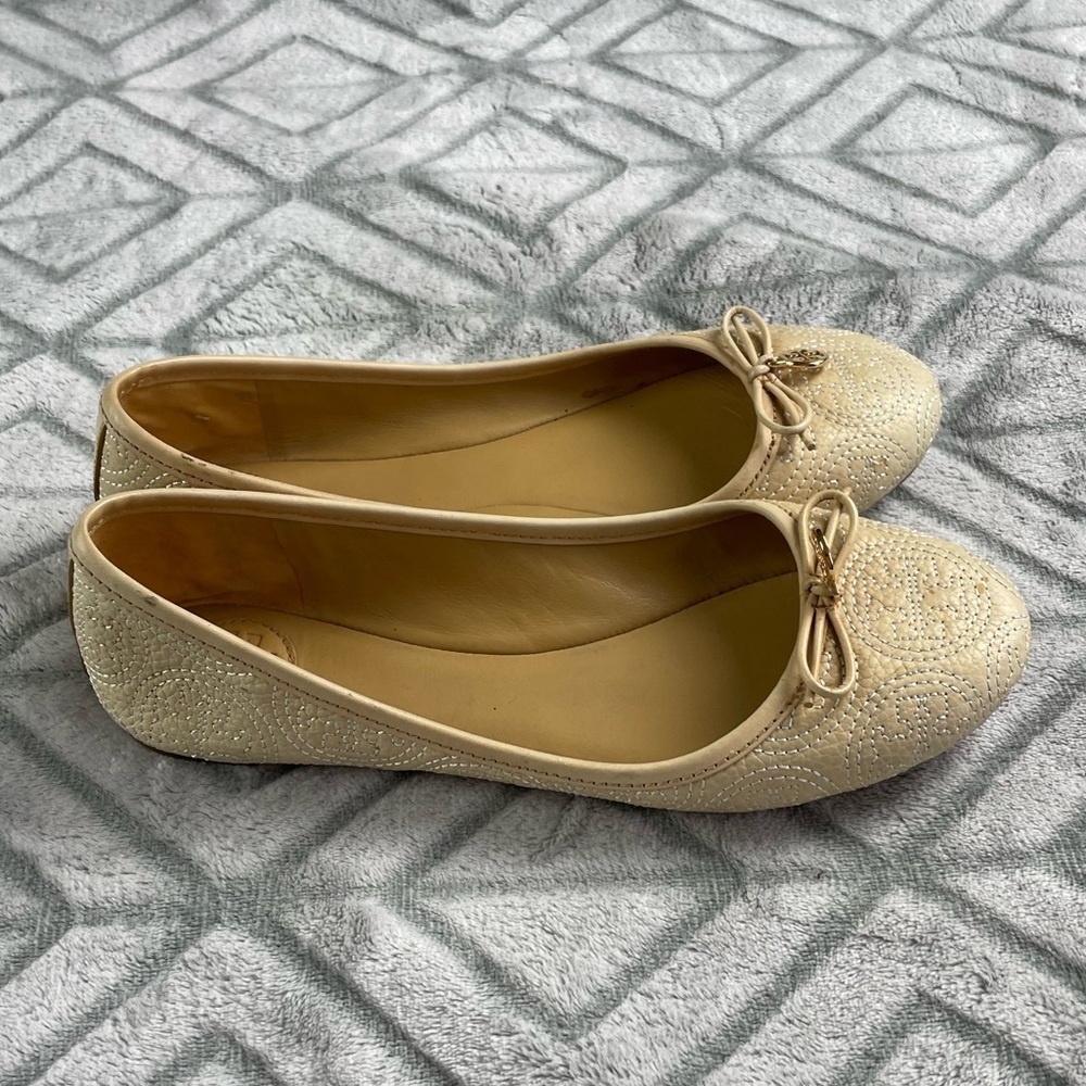 Tory Burch leather ballet flats with embroidered logo size 7.5 - Picture 11 of 11